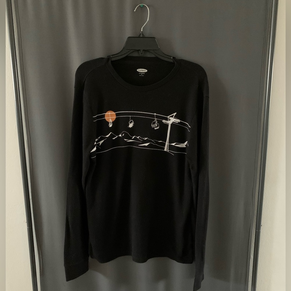 Mountain Ski Old Navy Long Sleeve Shirt | Black | Medium